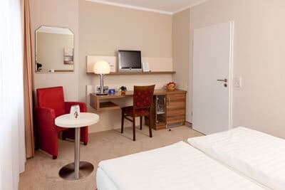 business-zimmer-1-Hotel-Bavaria-Oldenburg