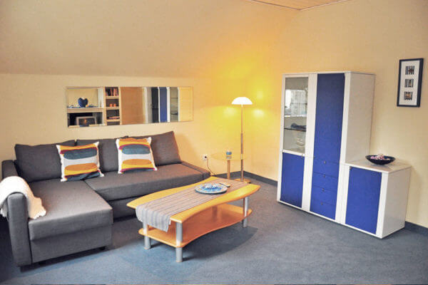 Familien-Appartement Wohnzimmer 1 - Hotel Bavaria Oldenburg