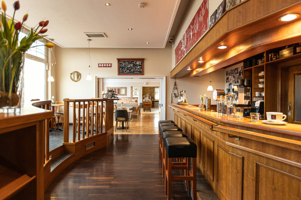 bistro_hotelbar_theke