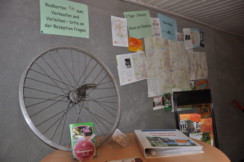 Infoecke für Radtouren im Hotel Bavaria